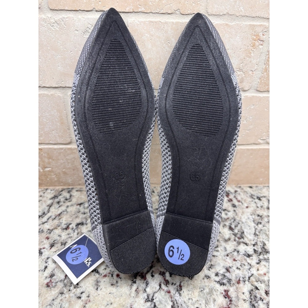 Tahari Women's Antigua Knit Gray Slip On Flats Shoes‎ 6.5 M New - Picture 5 of 5
